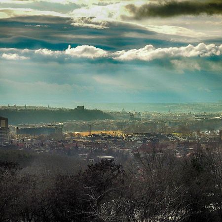 Apartman U Metra, 4 Hoste, Parking Free, Blizko O2 Arena Praga Zewnętrze zdjęcie